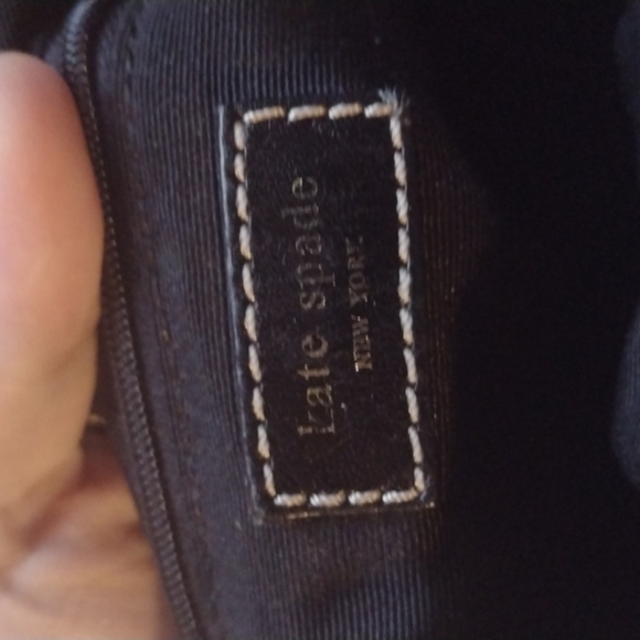 KATE SPADE BLACK WHITE SIGNATURE LOGO DRAWSTRING BUCKET HANDBAG - Picture 4 of 12